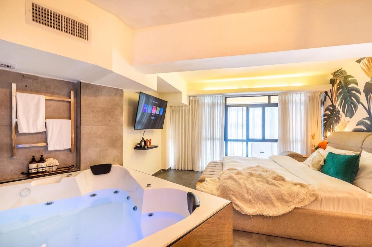 Mamilla View- Suites & Apt Hotel Йерусалим Екстериор снимка